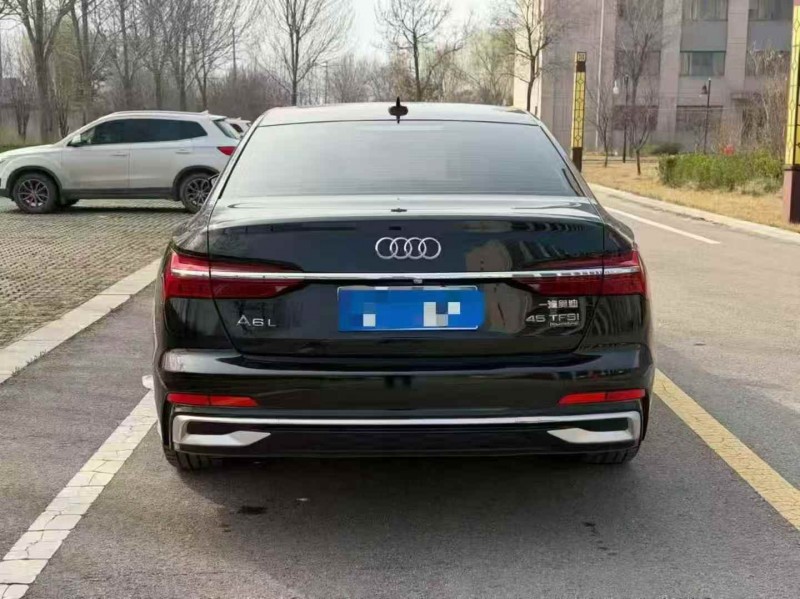 枣庄22年奥迪A6L8