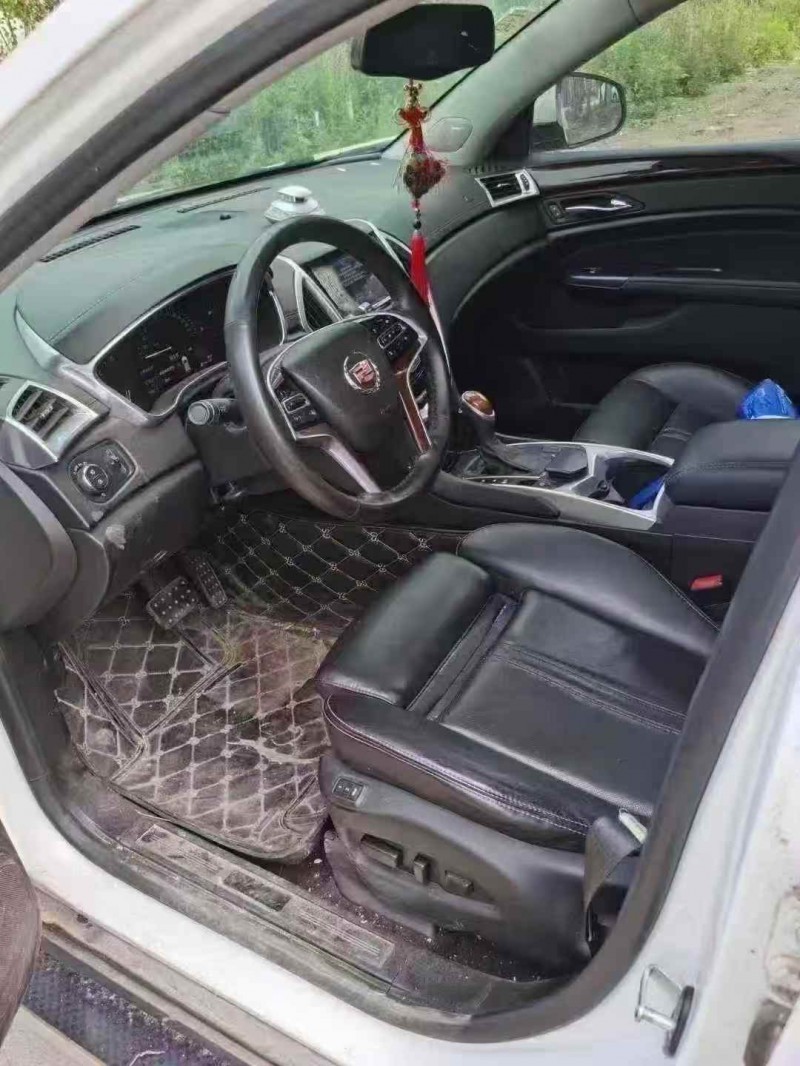 临沂15年凯迪拉克SRX4