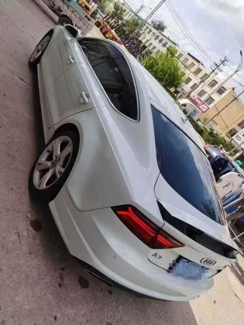 临沂17年奥迪A7L8