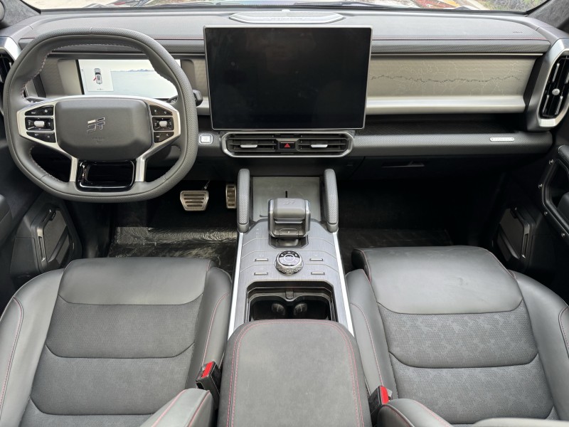 济宁25年奇瑞捷途6