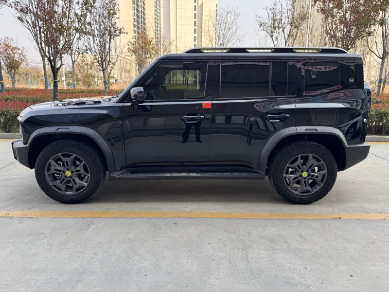 济宁25年奇瑞捷途7