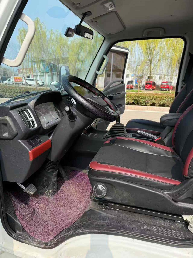 东营25年福田领航5