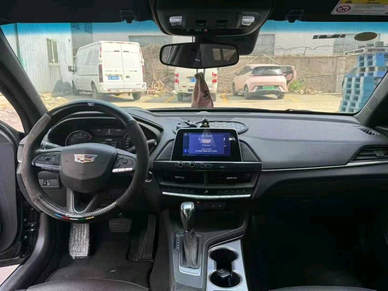 苏州23年凯迪拉克GT45