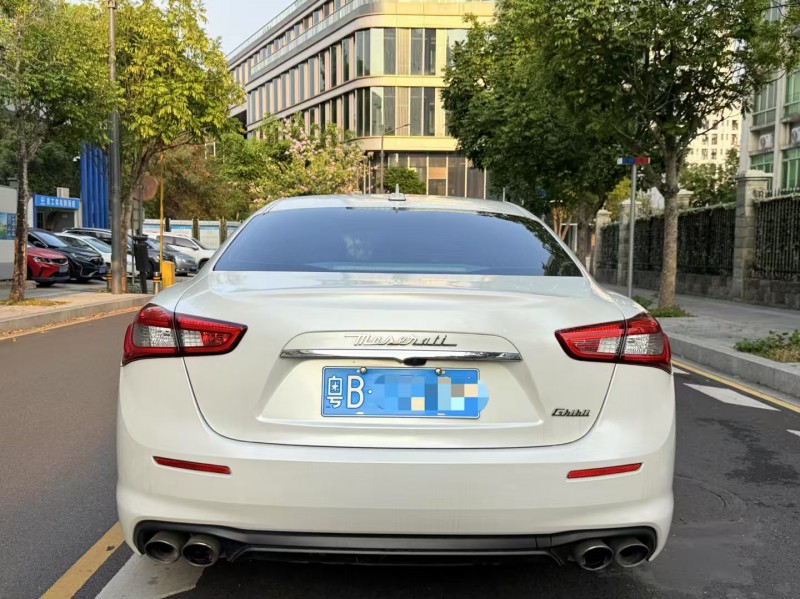 深圳19年瑪莎拉蒂Ghibli7