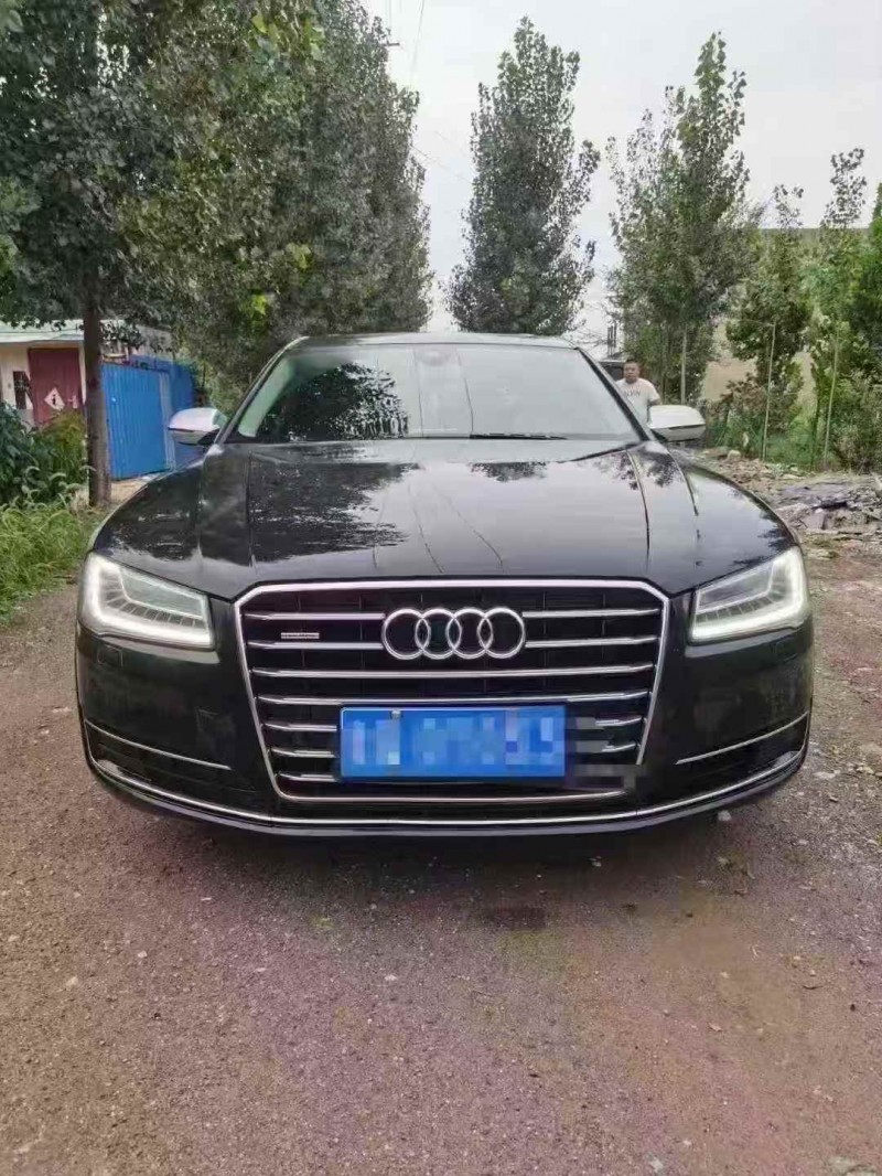 临沂15年奥迪A8L1