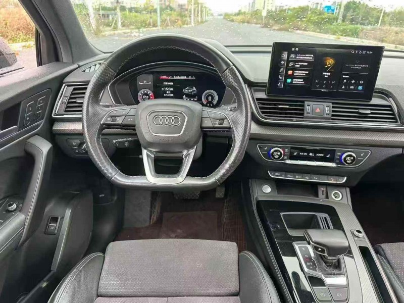 廣州21年奧迪Q56