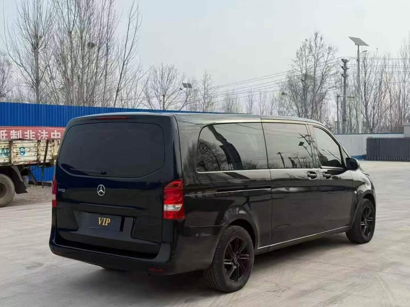 棗莊18年奔馳威霆7