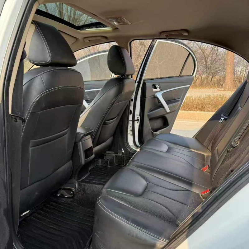 淄博17年吉利帝豪6