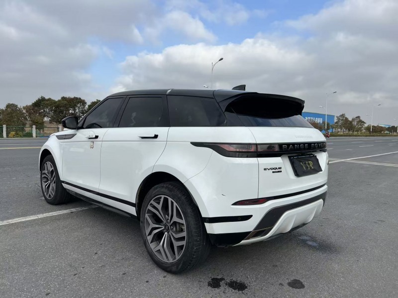 盐城20年路虎极光9