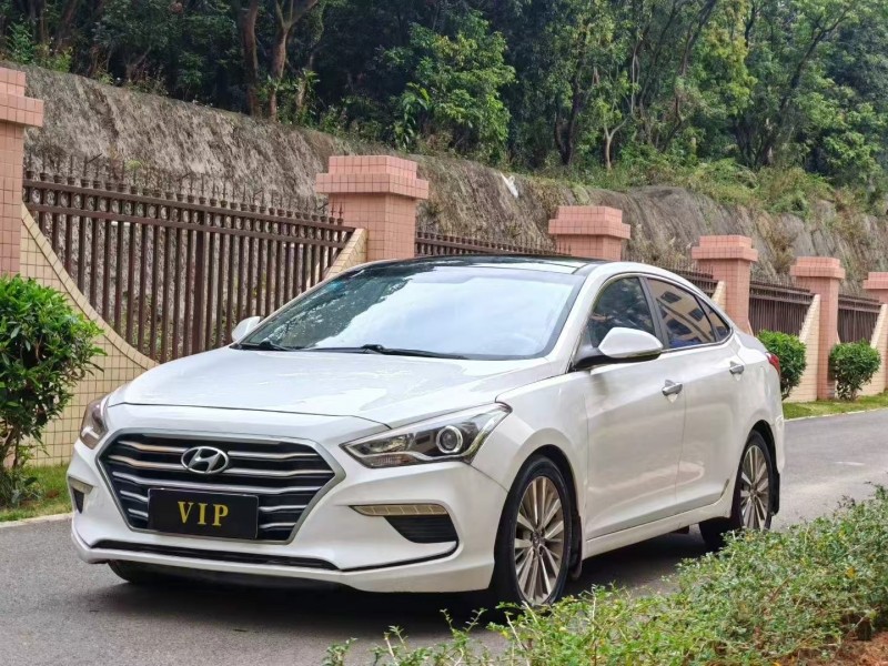 东莞17年现代名图3