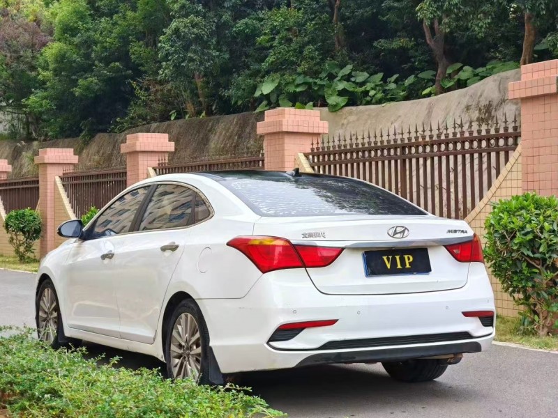 东莞17年现代名图9