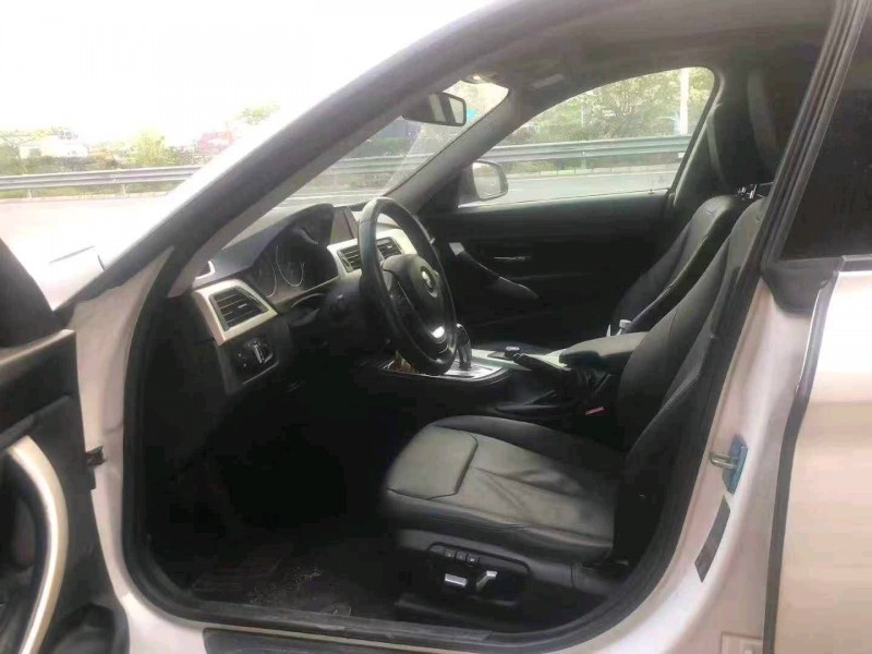 广州17年宝马3系5