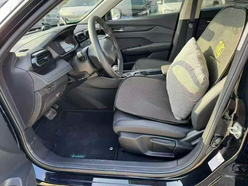 邵阳25年东风奕炫5