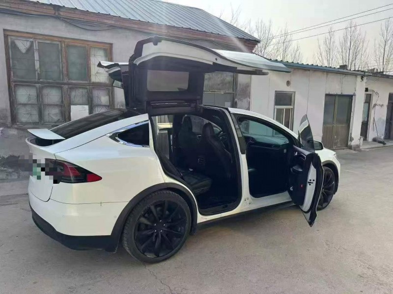 潍坊18年特斯拉MODEL X7