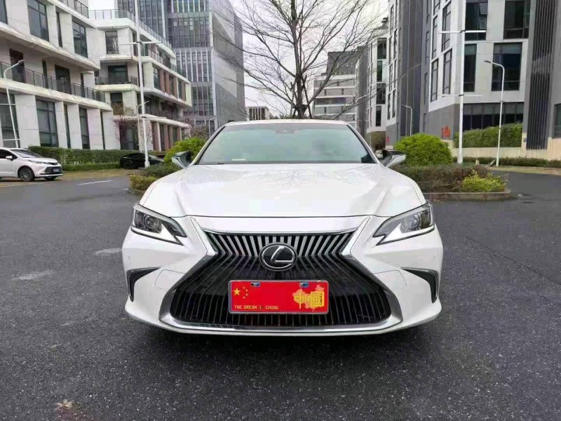 广州20年雷克萨斯ES1
