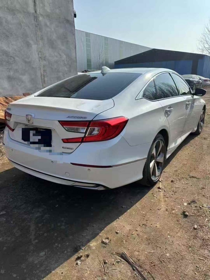 临沂20年本田雅阁7