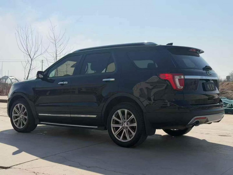 张家口16年福特探险者7