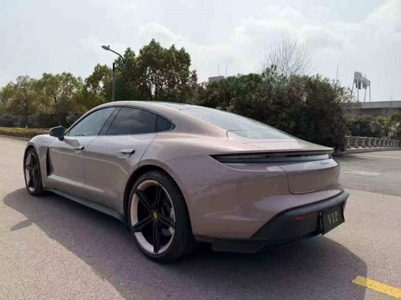 南通22年保时捷Taycan7