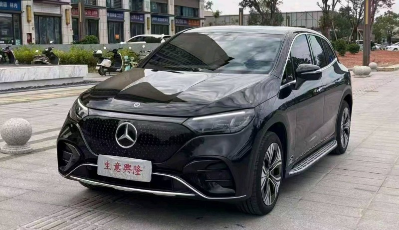 深圳25年奔驰EQE2
