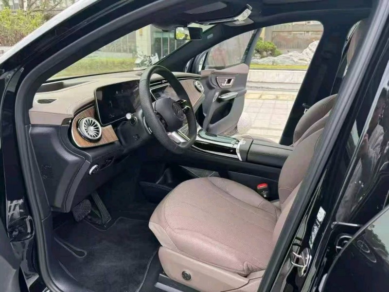 深圳25年奔驰EQE5