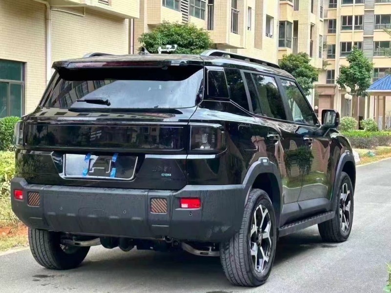 东莞25年奇瑞捷途7