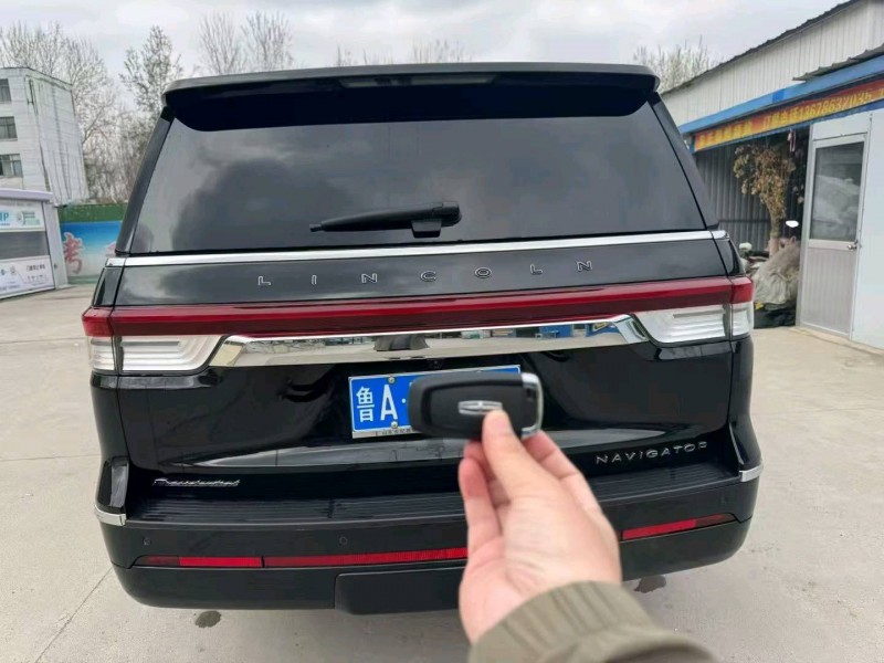 淄博23年林肯领航员3