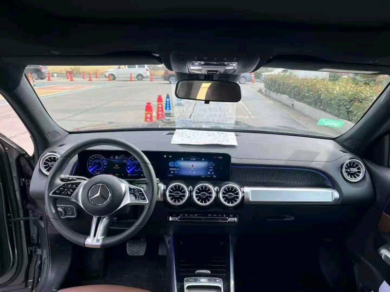 襄阳25年奔驰EQB5