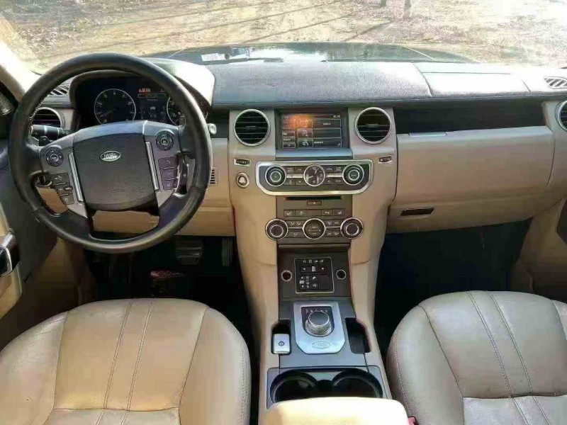 临沂15年路虎发现5