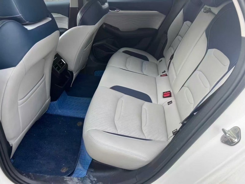 沧州23年吉利星瑞4