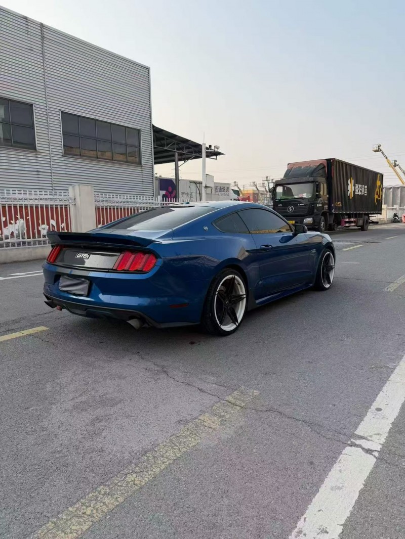 宿迁20年福特野马8