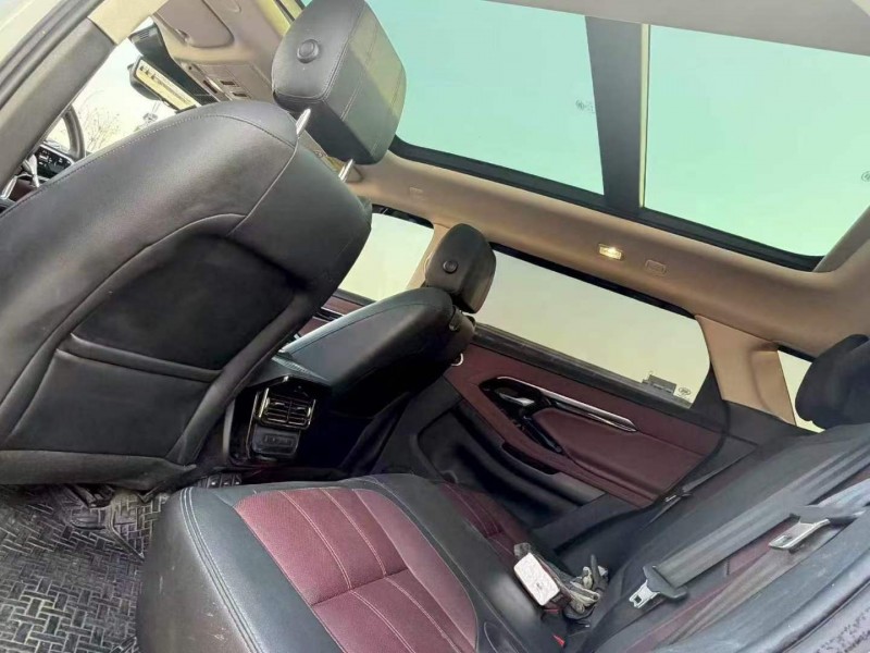 马鞍山22年路虎极光6