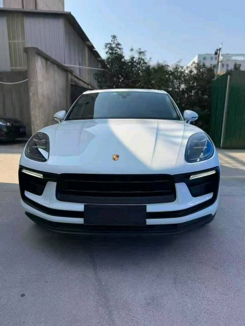 绍兴24年保时捷Macan1