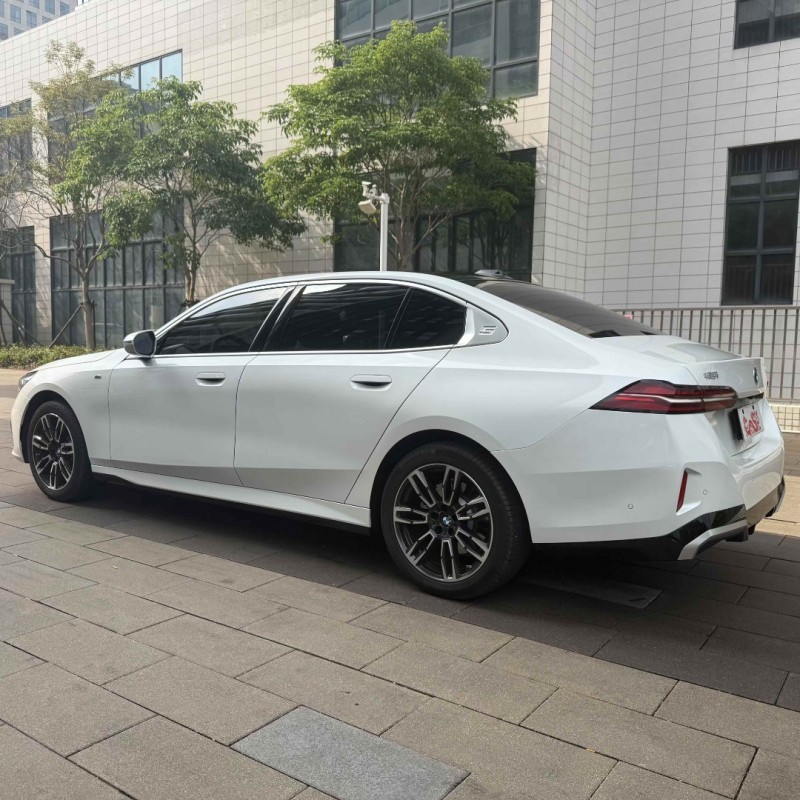 佛山24年寶馬5系8