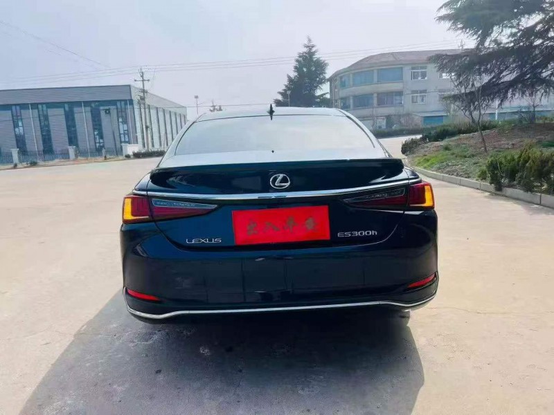 烟台23年雷克萨斯ES9