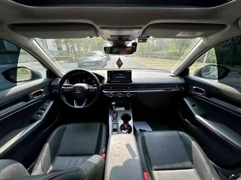 广州24年本田型格8