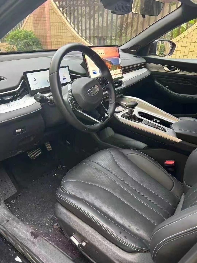 东莞25年吉利星瑞2