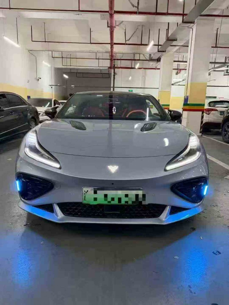 重慶23年哪吒GT1