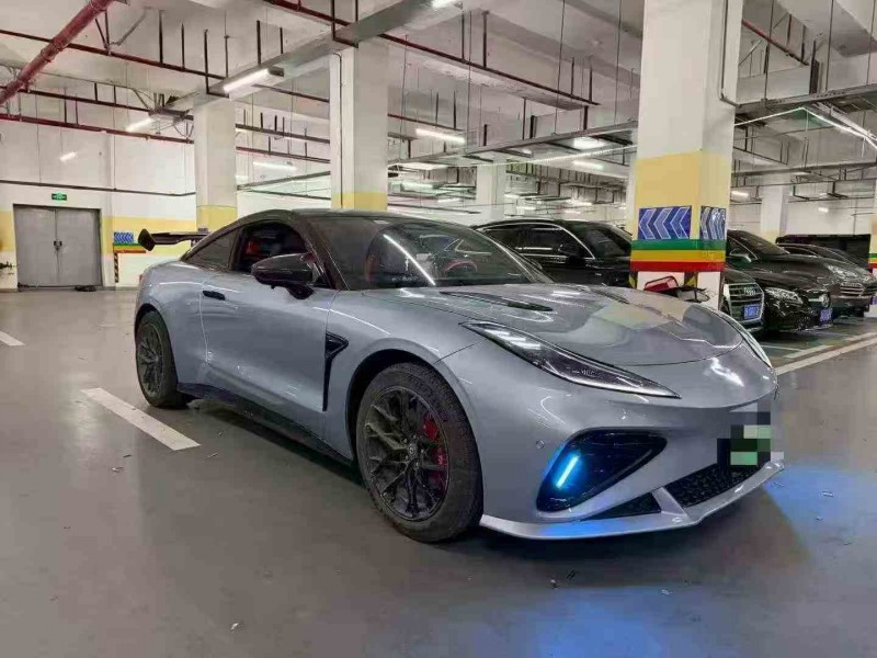 重慶23年哪吒GT3