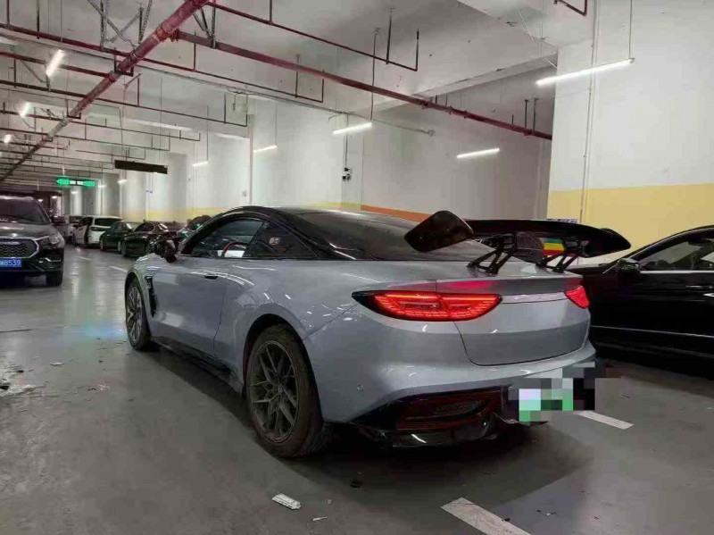 重慶23年哪吒GT8