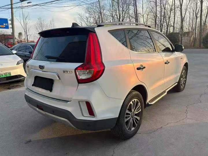 徐州18年吉利遠景8