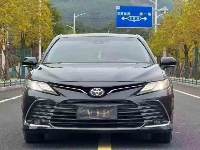 泉州23年豐田凱美瑞1