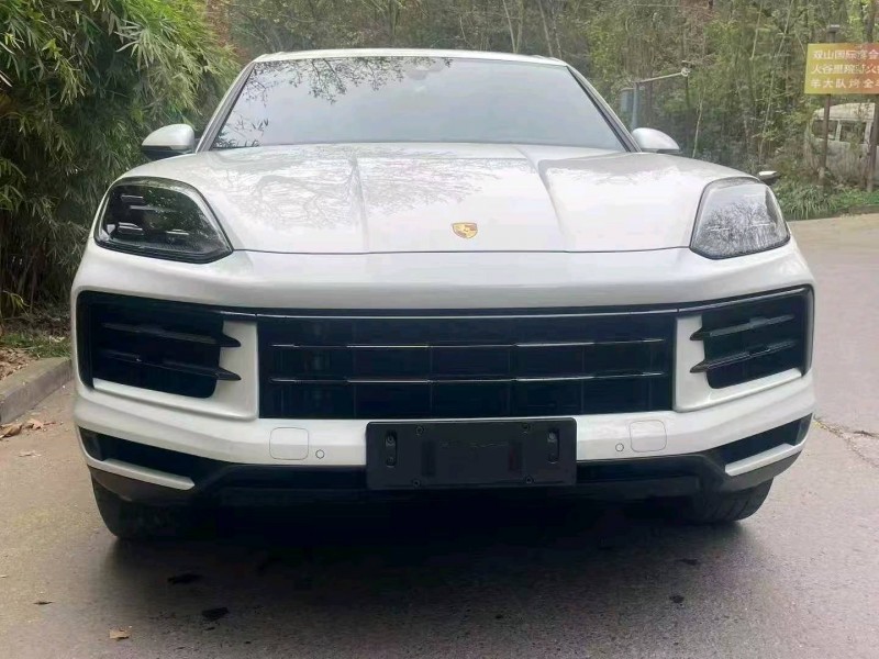 重慶24年保時捷卡宴1