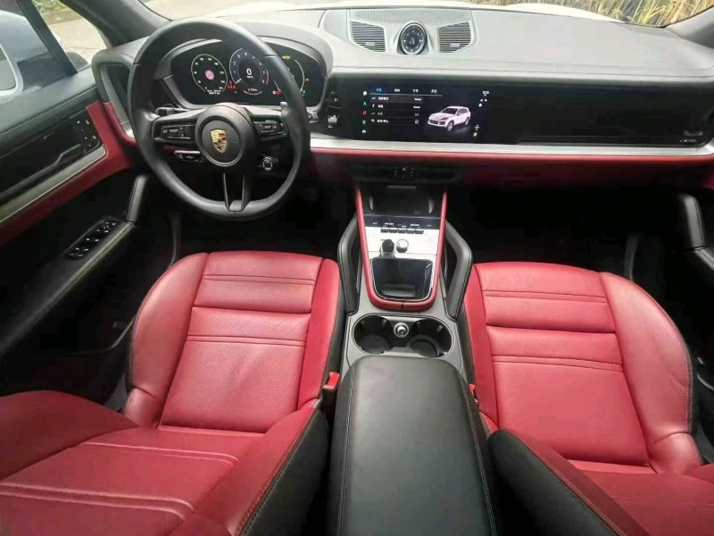 重慶24年保時捷卡宴6