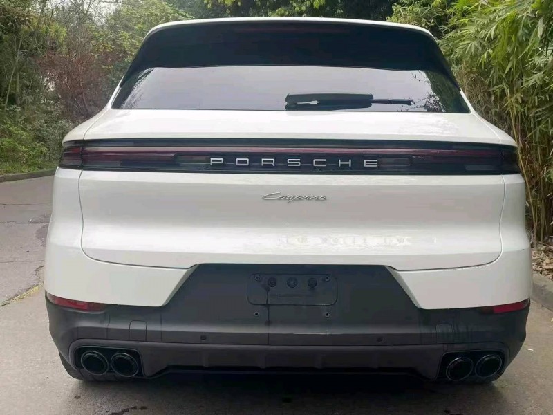 重慶24年保時捷卡宴7