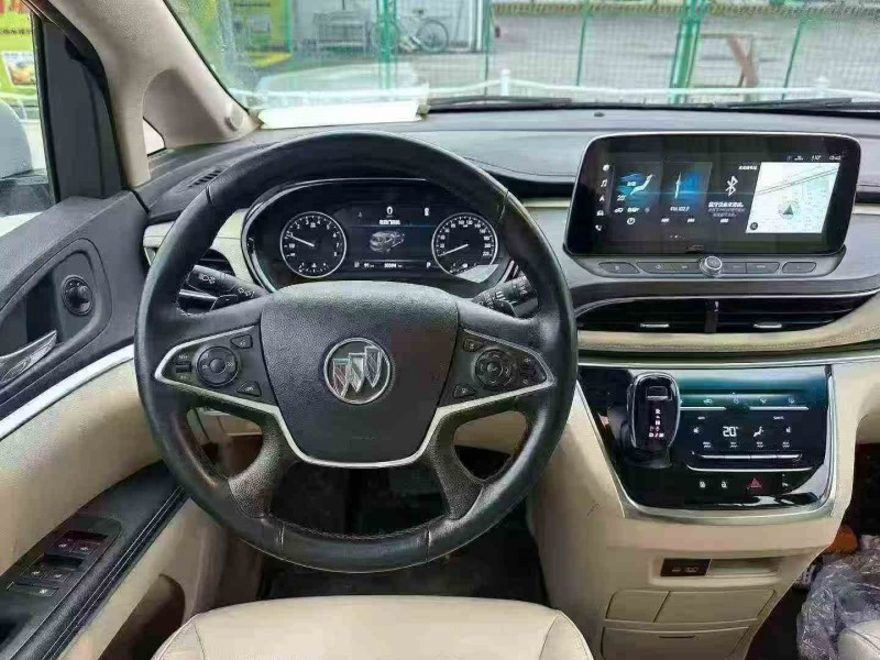 嘉興23年別克GL84