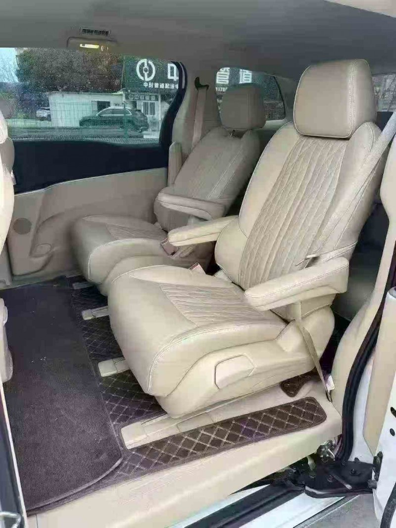 嘉興23年別克GL86