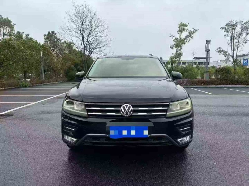 重庆19年大众途观1