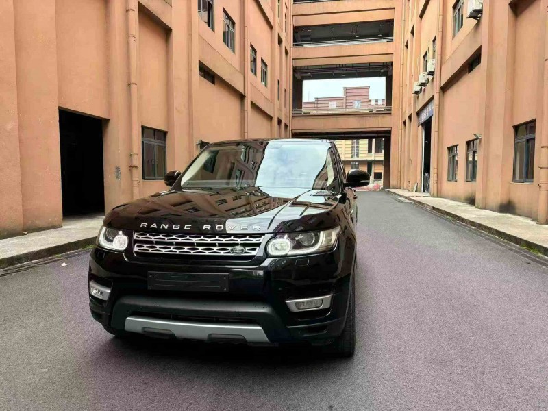 重庆17年路虎揽胜运动2