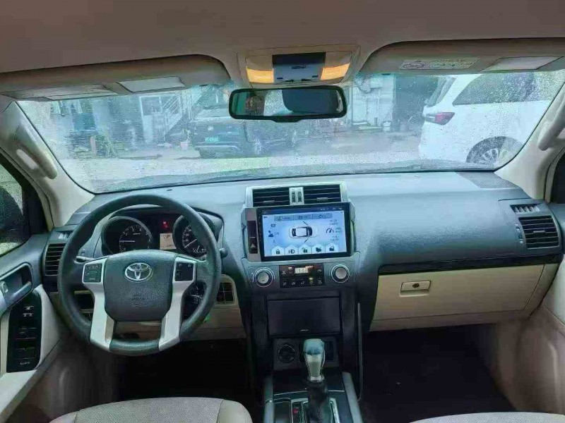 衡阳17年丰田普拉多5