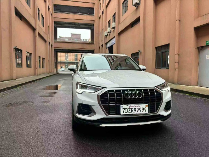 重庆23年奥迪Q33